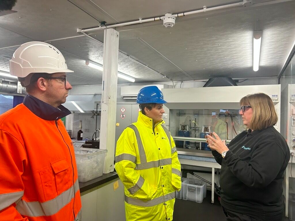 Minister for Water and Flooding Visits Puragen as UK Launches National PFAS Strategy - Puragen