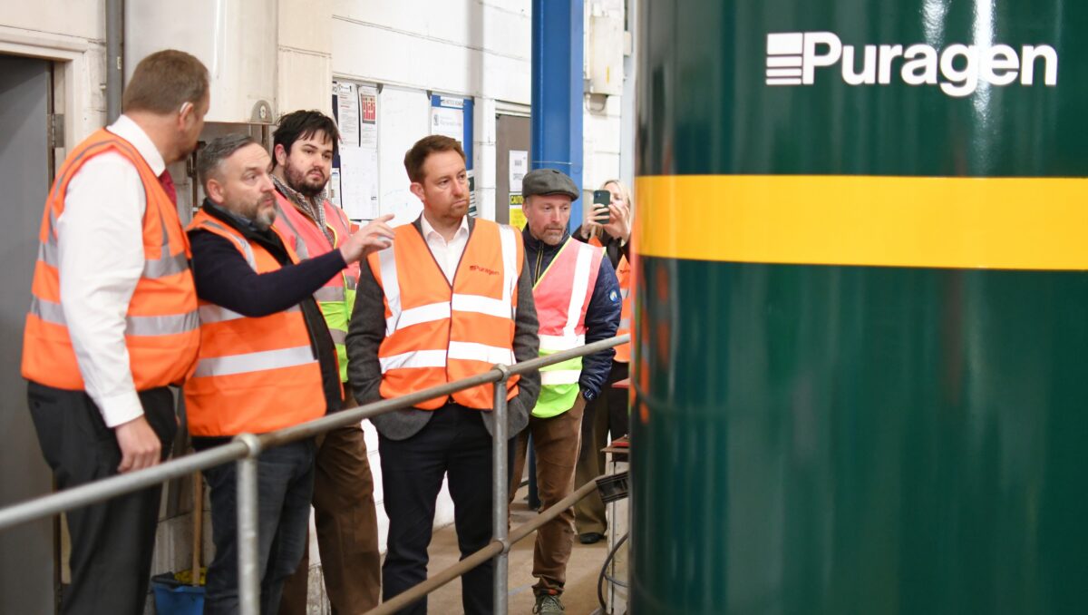 Visit by Chesterfield MP - Puragen